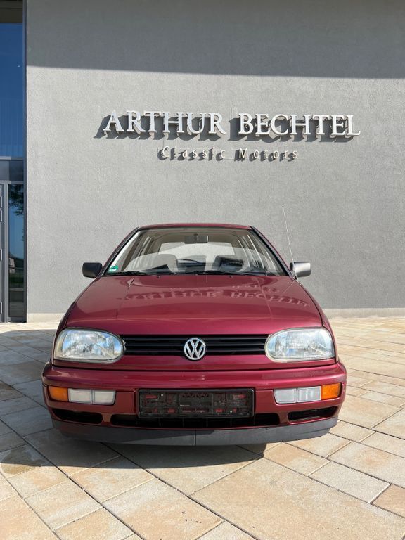 Rot Gebraucht 1995 VW Golf III Limousine | 1.399 € - Bild 1/4
