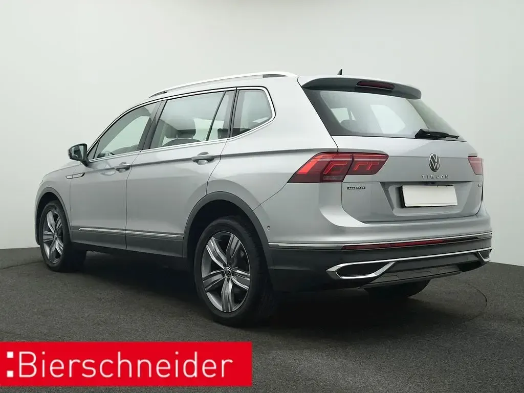 Gebraucht VW Tiguan Allspace Elegance 200 PS (147 kW) 2023 Silber SUV