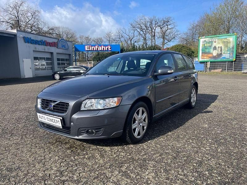 Gebraucht Volvo V50 179 PS (131 kW) 2009 Grau Kombi