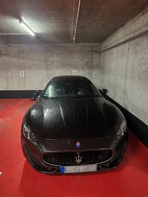 Gebraucht Maserati Granturismo 460 PS (338 kW) 2014 Schwarz Coupé