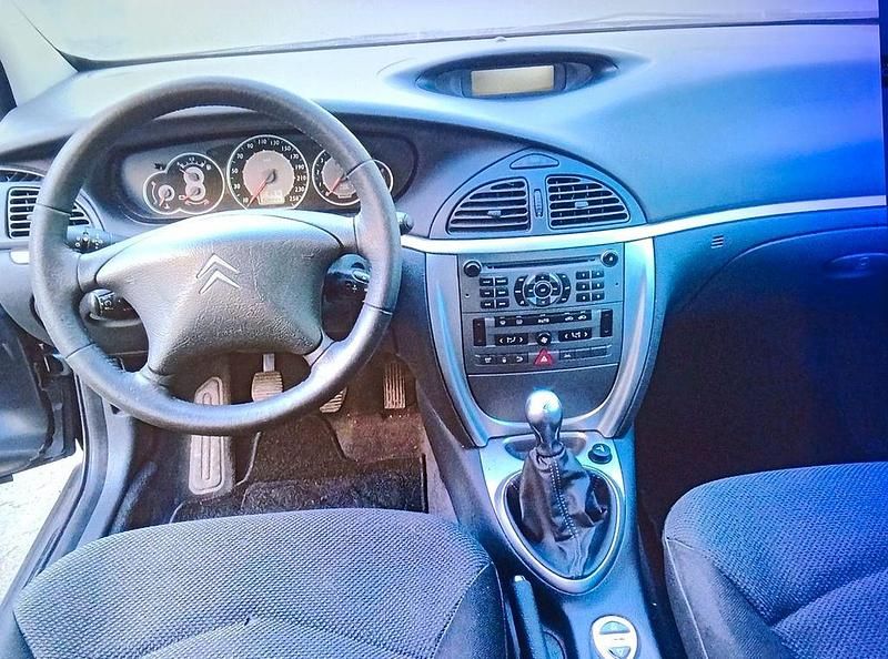 Gebraucht Citroën C5 Tendance 109 PS (80 kW) 2004 Grau Limousine