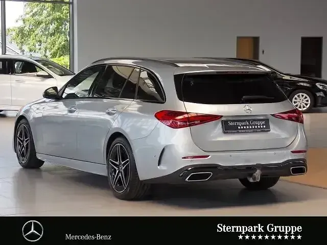 Gebraucht Mercedes C300 Premium 258 PS (189 kW) 2025 Lack hightechsilber Kombi