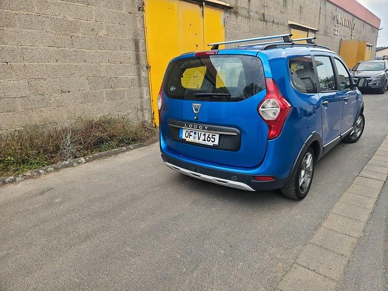 Gebraucht Dacia Lodgy Stepway 116 PS (85 kW) 2018 Blau Van / Kleinbus