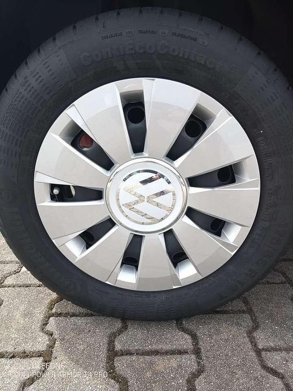 Gebraucht VW up! Basis 65 PS (47 kW) 2022 Tornadorot Kleinwagen