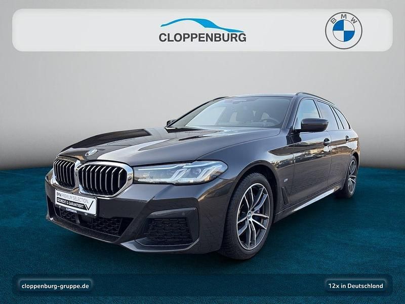 Gebraucht BMW 530 M Sport 252 PS (185 kW) 2021 Sophistograu brillanteffekt Kombi