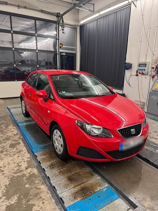 Gebraucht Seat Ibiza 60 PS (44 kW) 2011 Rot Kleinwagen