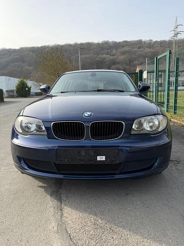 Gebraucht BMW 118 143 PS (105 kW) 2010 Blau Kleinwagen