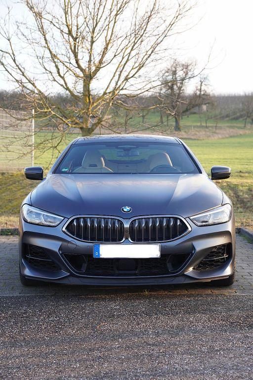 Grau Gebraucht 2020 BMW M850 Performance Coupé | 56.900 € (Fairer Preis) - Bild 1/4