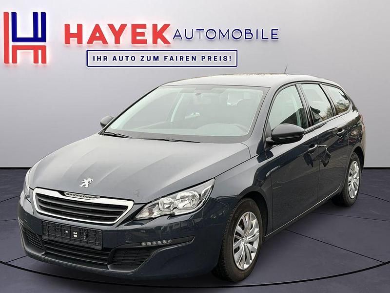 Grau Gebraucht 2016 Peugeot 308 Access Kombi | 5.999 € (Fairer Preis) - Bild 1/4