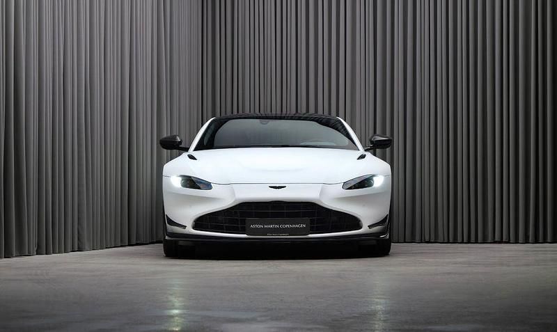 Gebraucht Aston Martin V8 Vantage 534 PS (392 kW) 2024 Weiß