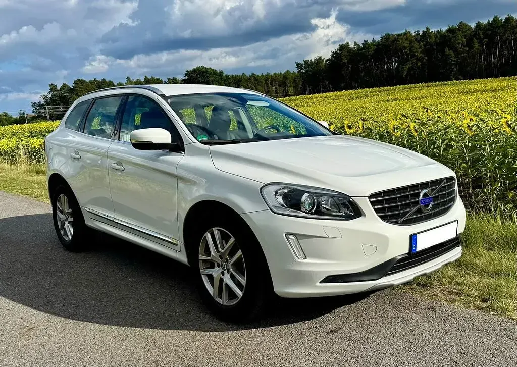 Gebraucht Volvo XC60 Summum 190 PS (139 kW) 2017 Weiß SUV