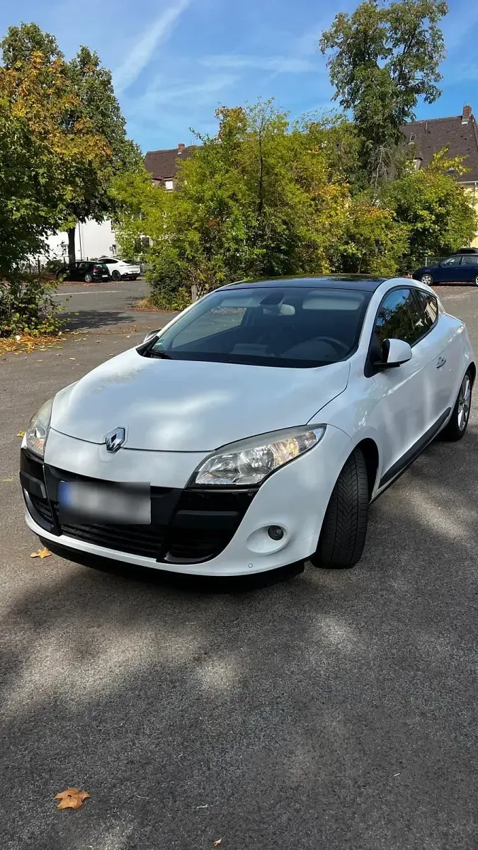 Gebraucht Renault Mégane Coupé 140 PS (102 kW) 2009 Weiß Coupé