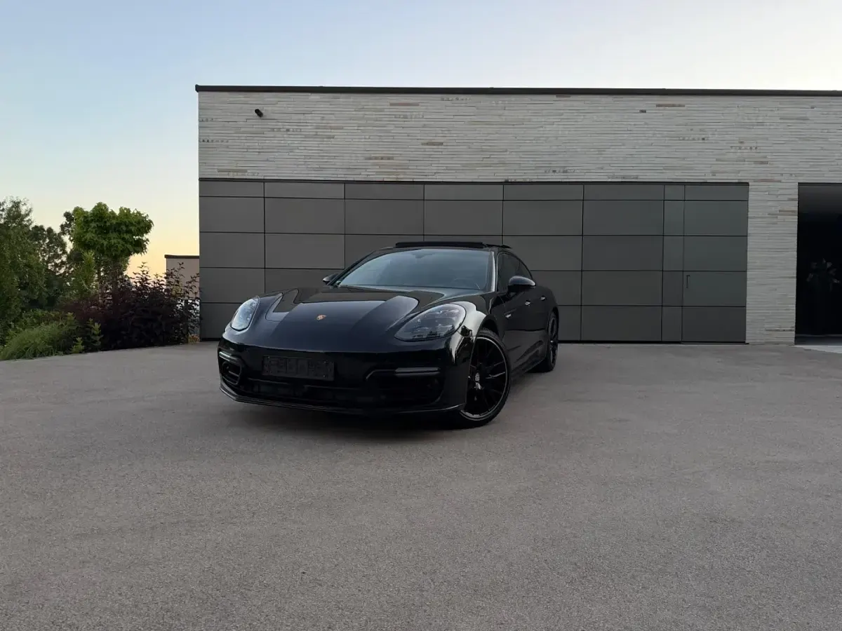 Gebraucht Porsche Panamera 4 462 PS (339 kW) 2019 Schwarz Kleinwagen