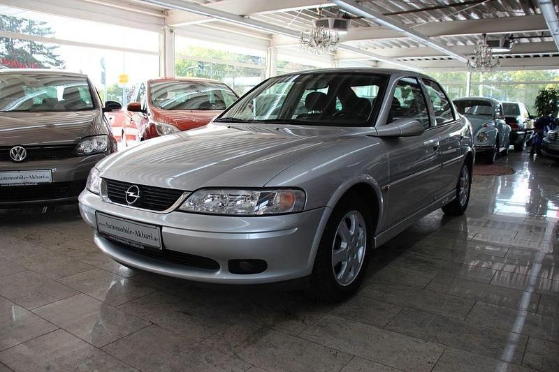 Gebraucht Opel Vectra 101 PS (74 kW) 2001 Grau Limousine