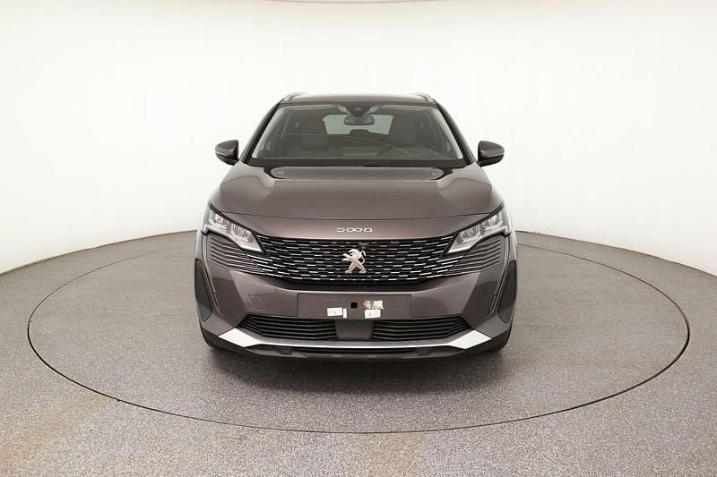 Gebraucht Peugeot 5008 Allure 131 PS (96 kW) 2021 Grau SUV