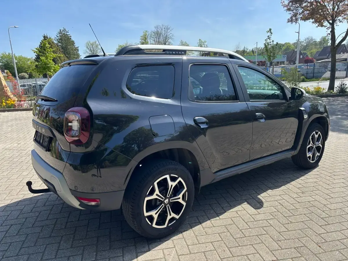 Gebraucht Dacia Duster Prestige 131 PS (96 kW) 2019 Schwarz SUV