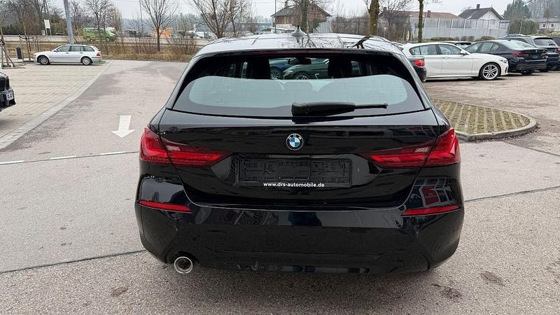 Gebraucht BMW 116 Advantage 116 PS (85 kW) 2021 Schwarz ii/bonnet fluid black Kleinwagen