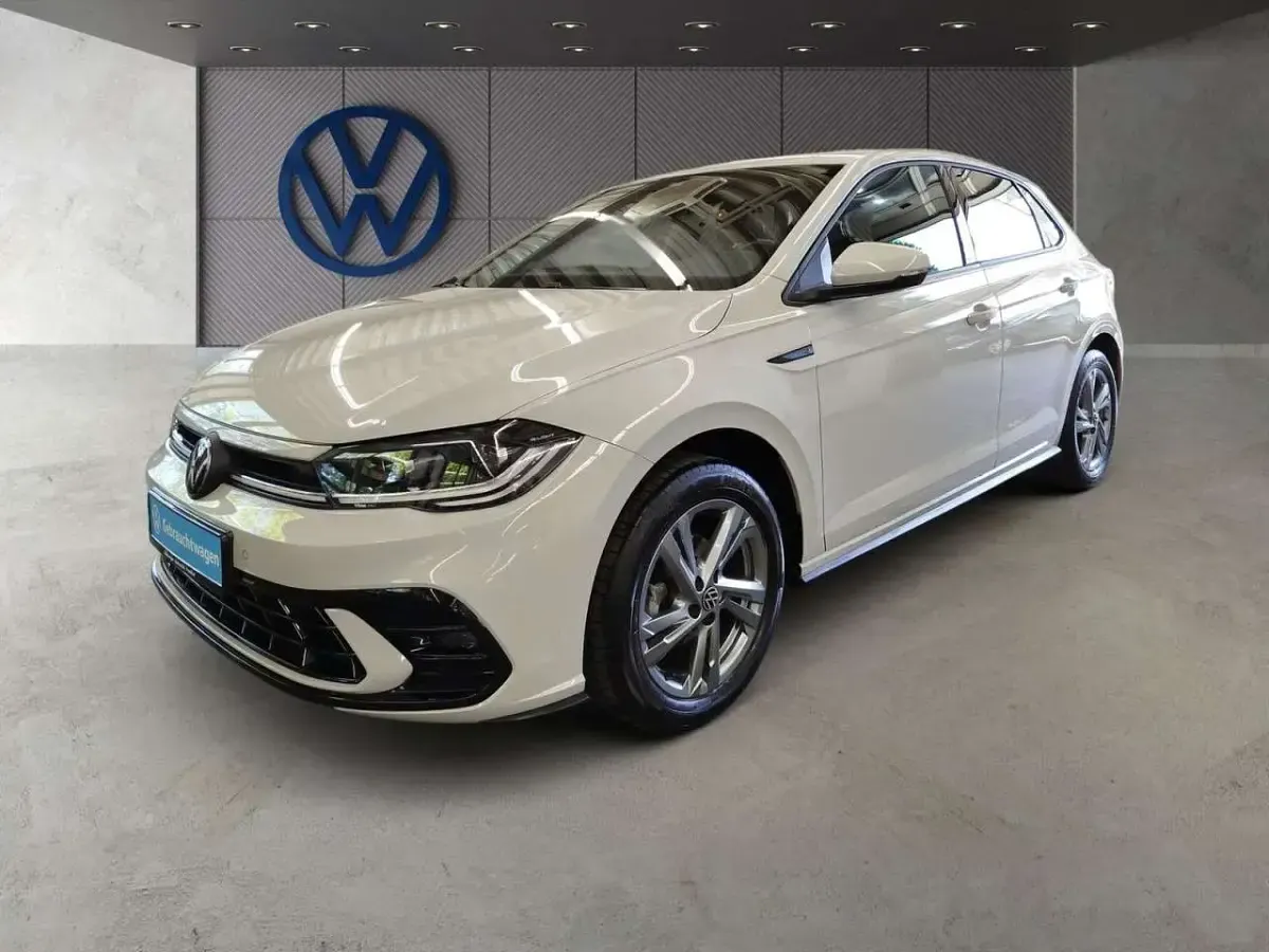 Gebraucht VW Polo R-line 95 PS (69 kW) 2024 Grau Kleinwagen