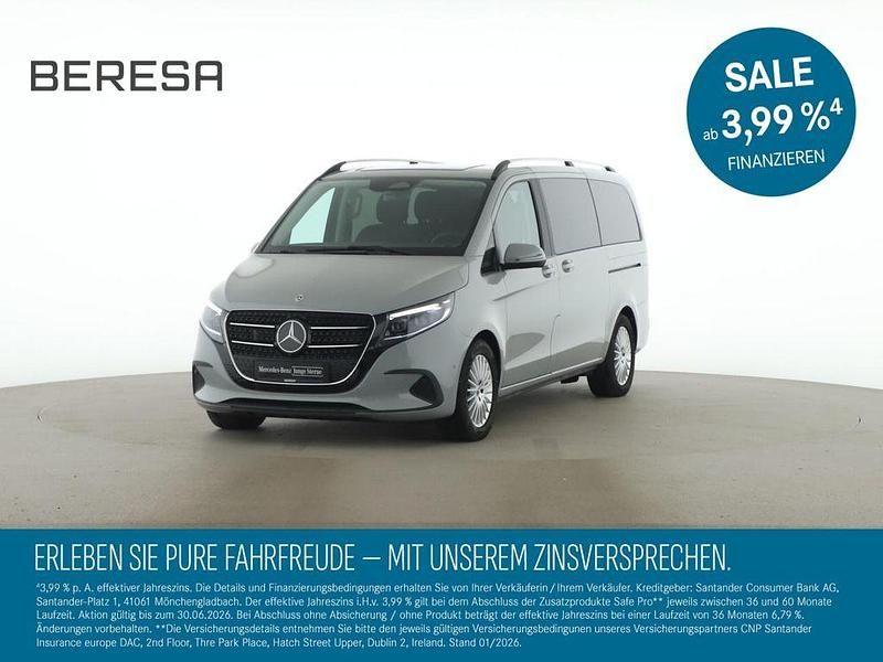 Grau Gebraucht 2025 Mercedes V220 Style Van / Kleinbus | 63.480 € (Fairer Preis) - Bild 1/4