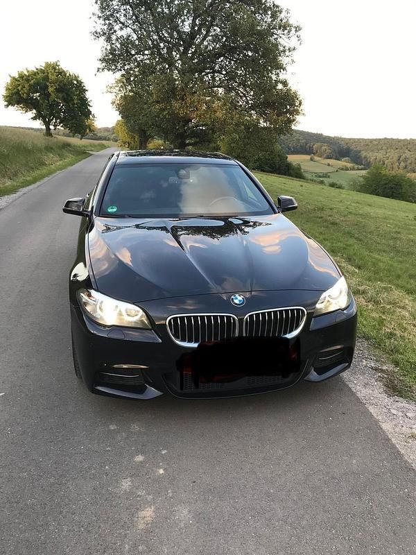 Schwarz Gebraucht 2014 BMW 530 M Sport Limousine | 13.200 € (Guter Preis) - Bild 1/4