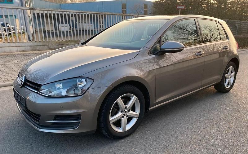 Gebraucht VW Golf VII Trendline 86 PS (63 kW) 2013 Grau Limousine