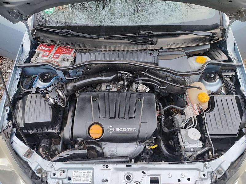Gebraucht Opel Tigra Sport 125 PS (91 kW) 2005 Blau Cabrio