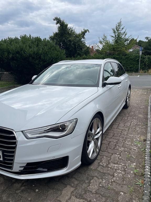 Weiß Gebraucht 2015 Audi A6 Performance Kombi | 15.180 € (Fairer Preis) - Bild 1/4
