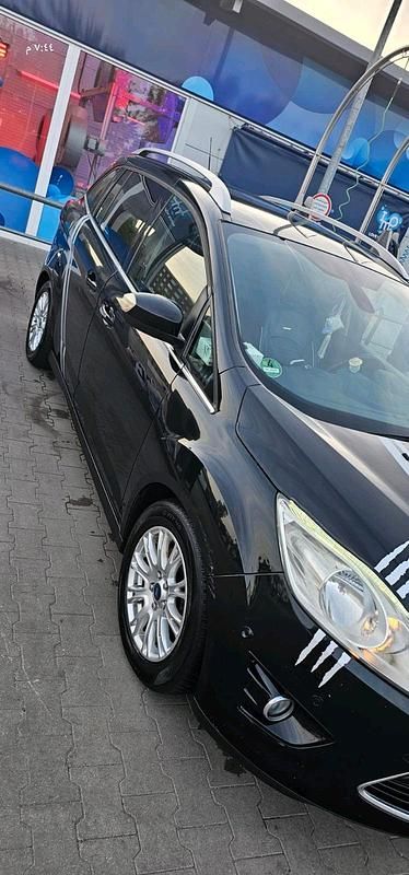 Second-hand Ford C-MAX 116 CP (85 kW) 2012 Negru Monovolum