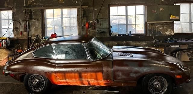 Second-hand Jaguar E-Type 209 CP (153 kW) 1970 Coupe