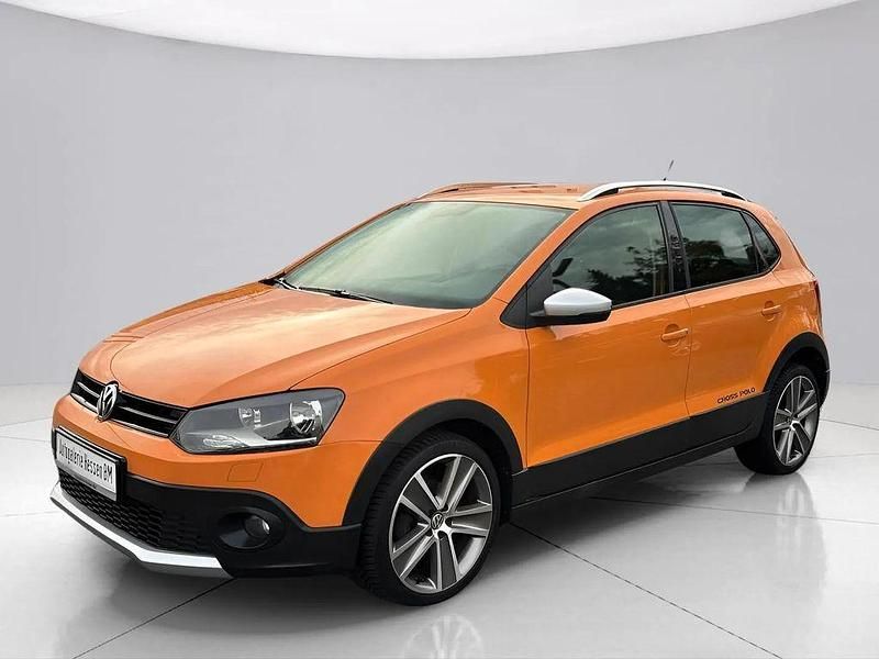 Orange Gebraucht 2012 VW Polo Cross Kleinwagen | 6.690 € (Fairer Preis) - Bild 1/4