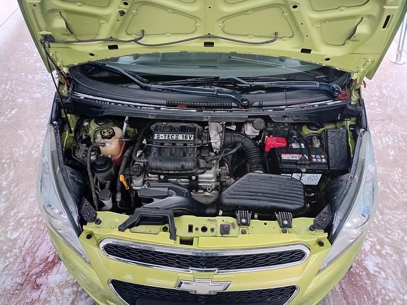 Gebraucht Chevrolet Spark 68 PS (50 kW) 2013 Grün Kleinwagen