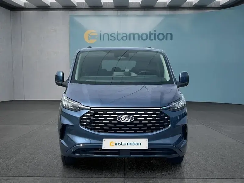 Neu Ford Tourneo 170 PS (125 kW) 2026 Van / Kleinbus