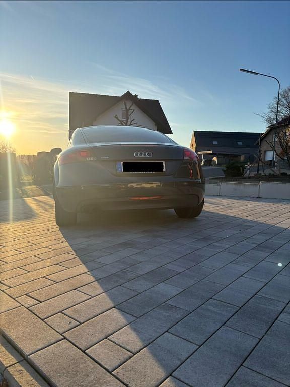 Gebraucht Audi TT Design 160 PS (117 kW) 2008 Grau Coupé