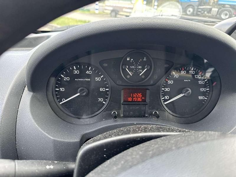 Gebraucht Peugeot Expert 90 PS (66 kW) 2013 Van