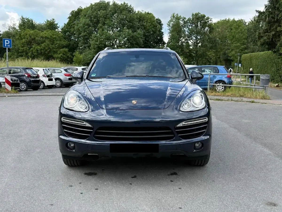 Gebraucht Porsche Cayenne 245 PS (180 kW) 2011 Blau SUV