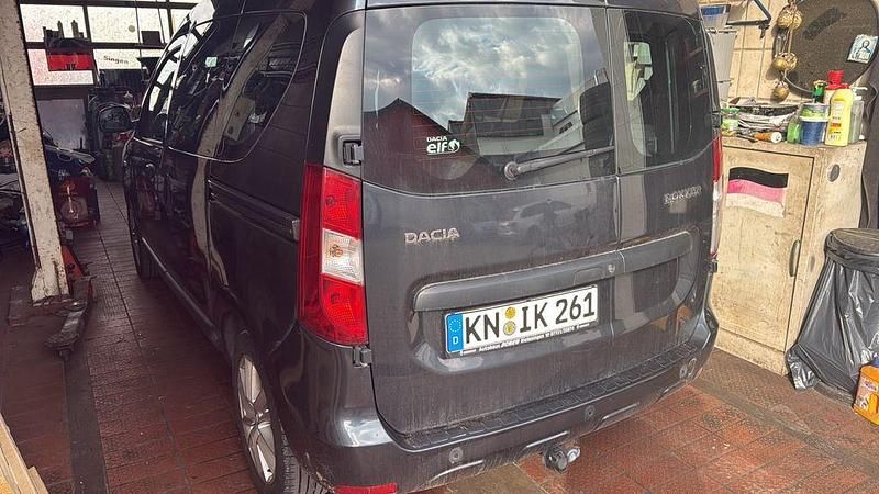 Gebraucht Dacia Dokker Comfort 116 PS (85 kW) 2018 Schwarz Van / Kleinbus