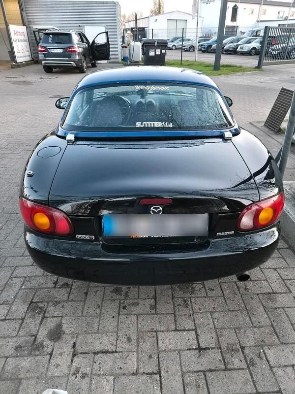 Gebraucht Mazda MX5 110 PS (80 kW) 2000 Schwarz Cabrio