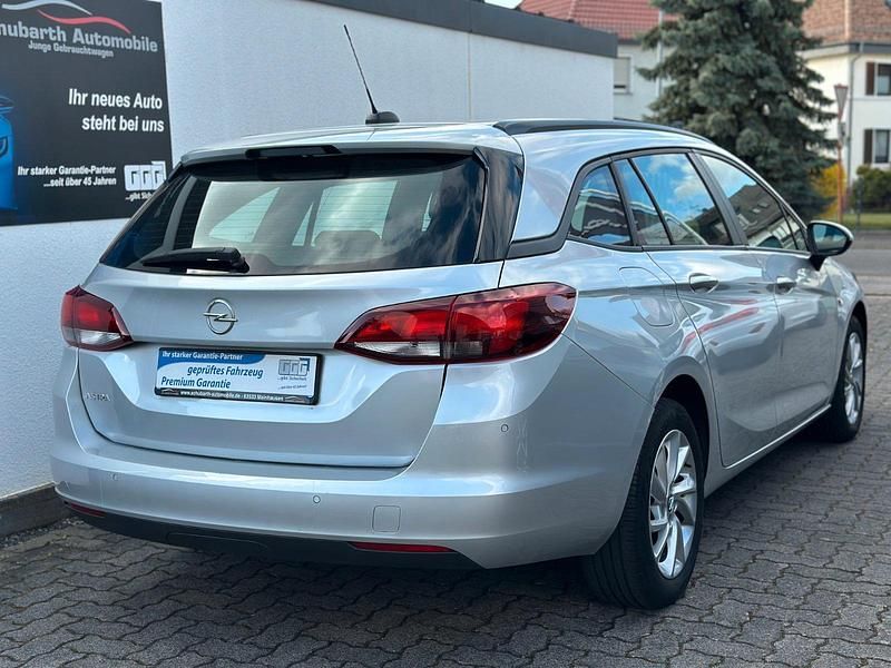 Gebraucht Opel Astra 122 PS (89 kW) 2020 Silber Kombi