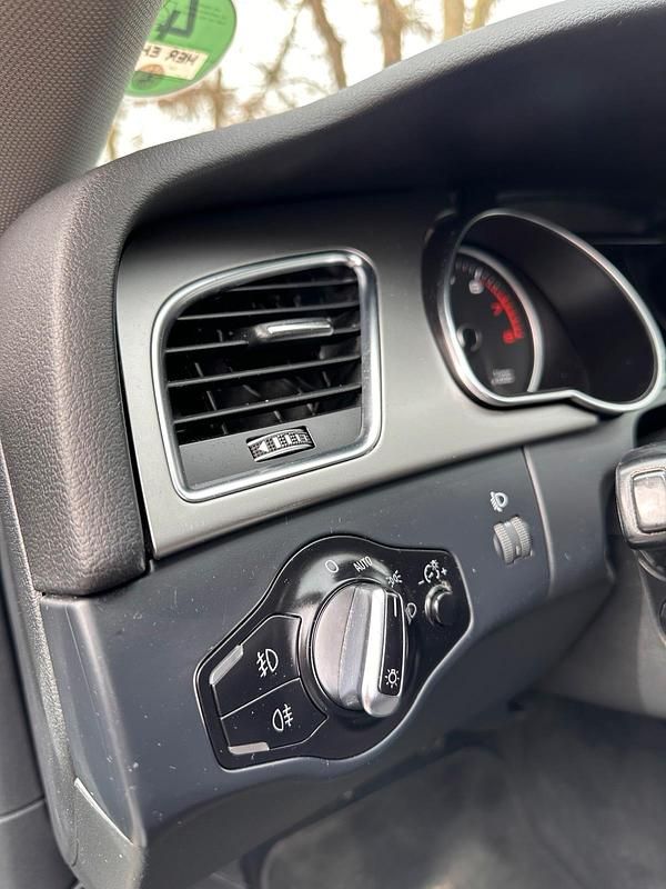 Gebraucht Audi A5 Sportback 170 PS (125 kW) 2012 Schwarz Kleinwagen