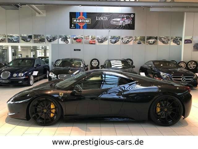 Second-hand Ferrari 458 566 CP (416 kW) 2010 Negru Coupe