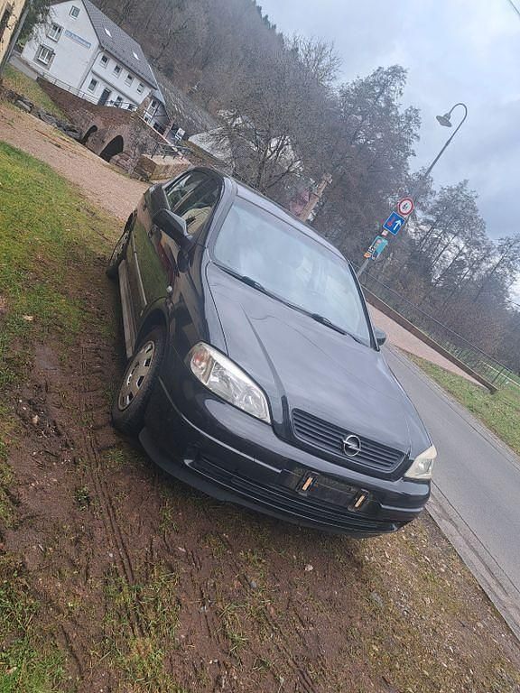 Gebraucht Opel Astra Comfort 75 PS (55 kW) 1999 Limousine
