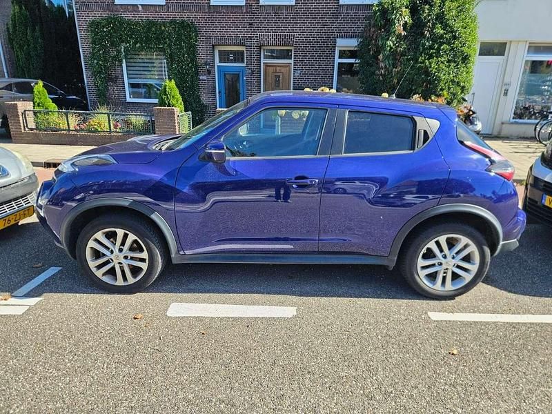 Blau Gebraucht 2017 Nissan Juke Acenta SUV | 13.900 € (Etwas zu teuer) - Bild 1/4