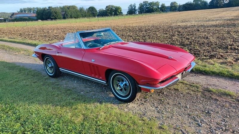 Second-hand Corvette C2 364 CP (267 kW) 1965 Cabrio