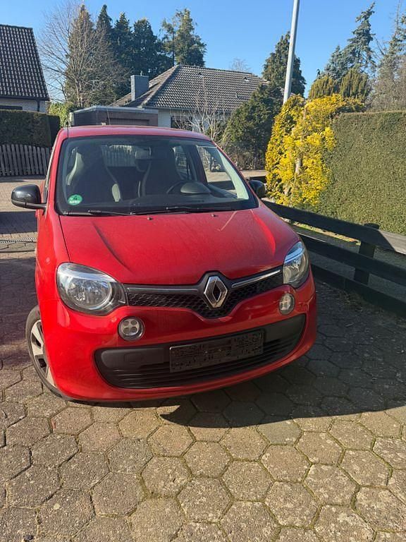 Gebraucht Renault Clio IV LIMITED 73 PS (53 kW) 2017 Rot Limousine