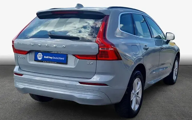 Gebraucht Volvo XC60 Core 197 PS (144 kW) 2024 Grau SUV