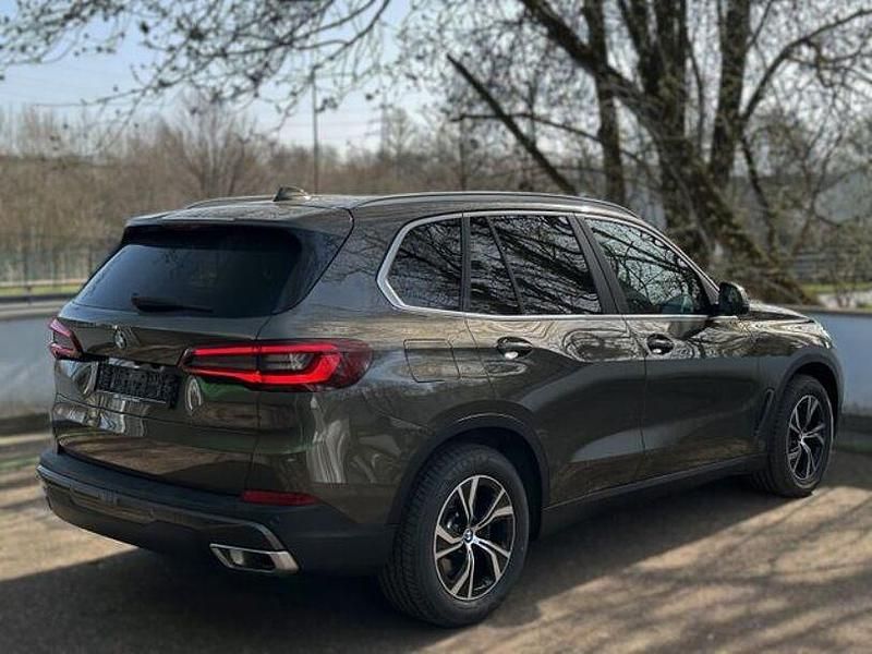 Gebraucht BMW X5 Sport Line 340 PS (250 kW) 2021 Grün SUV