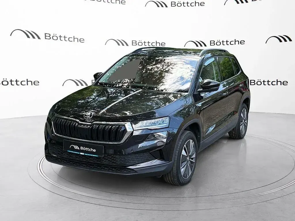 Gebraucht Skoda Karoq Tour 150 PS (110 kW) 2022 Schwarzmagic perleffekt SUV
