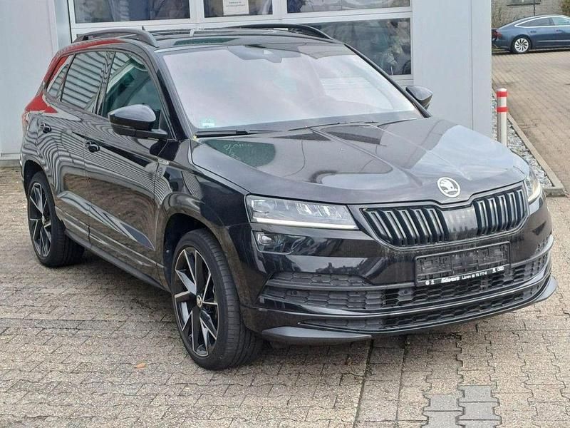 Gebraucht Skoda Karoq SportLine 150 PS (110 kW) 2022 Black magic perleffekt SUV