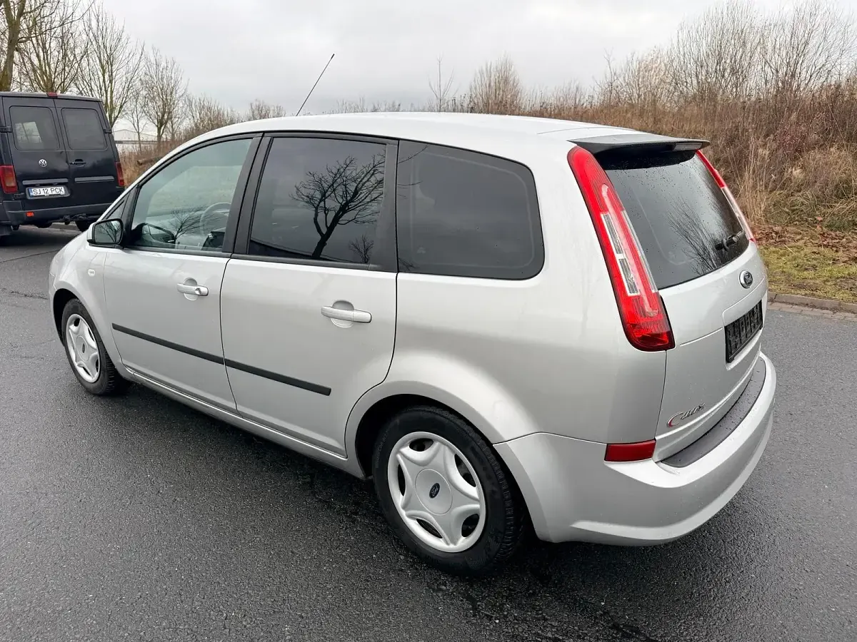 Gebraucht Ford C-MAX 109 PS (80 kW) 2008 Silber Van / Kleinbus