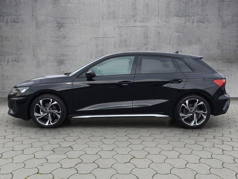 Gebraucht Audi A3 S-Line 150 PS (110 kW) 2025 Mythosschwarz metallic Limousine